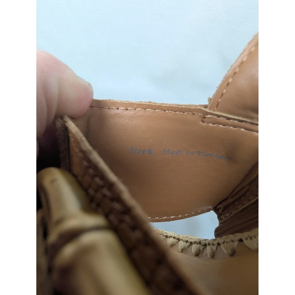 Dolce Vita Tan Lizard Embossed‎ Platform Espadrille Sandal Bamboo Buckle Size 6